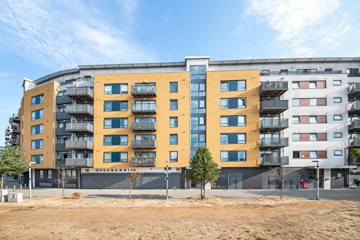 1 Bedroom Flat To Rent In Tarves Way, Greenwich, SE10