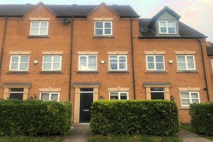 3 Bedroom Property To Rent In Telford Close, Warrington, WA4