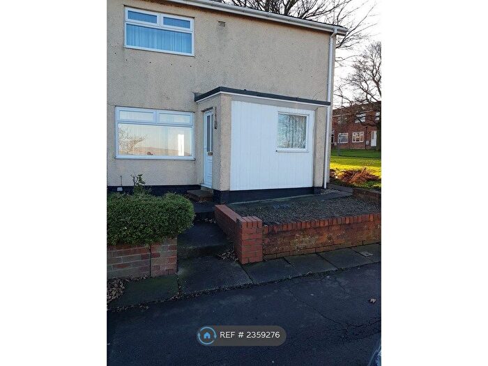 3 Bedroom Semi-Detached House To Rent In Lowhills Road, Peterlee, SR8