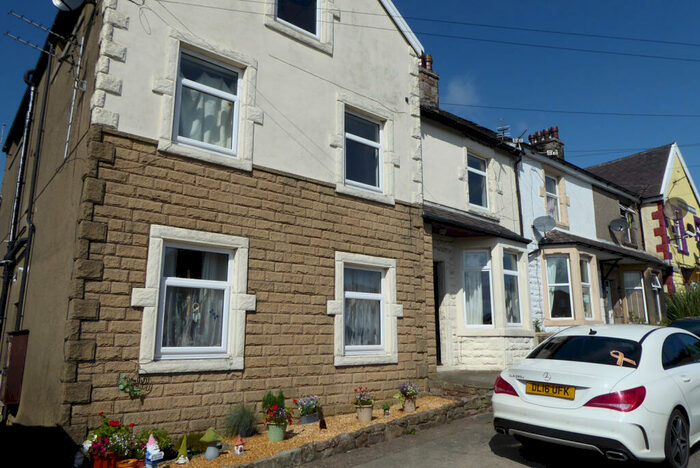 2 Bedroom Maisonette To Rent In Trumacar Terrace, Heysham, Morecambe, LA3