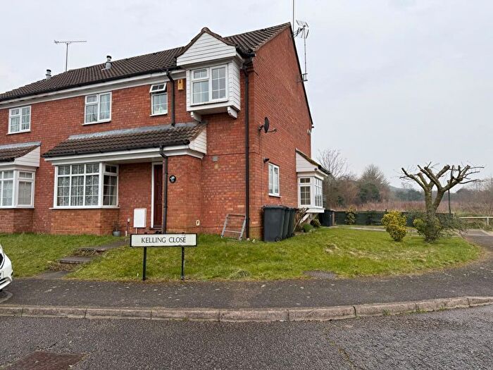 2 Bedroom Terraced House To Rent In Kelling Close, Luton, LU2