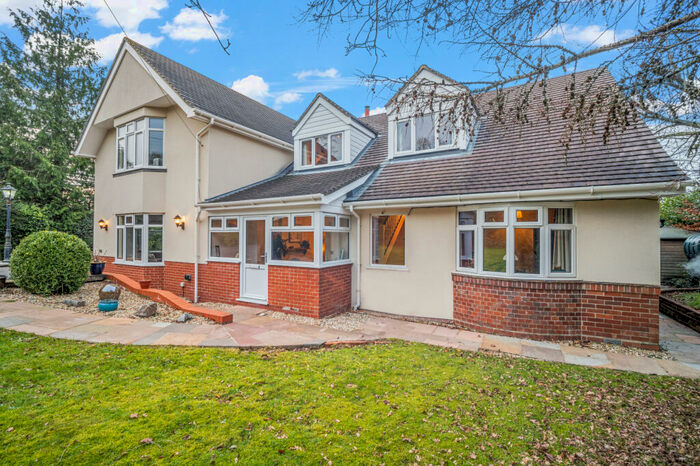 5 Bedroom Detached House For Sale In Axminster, Devon, EX13