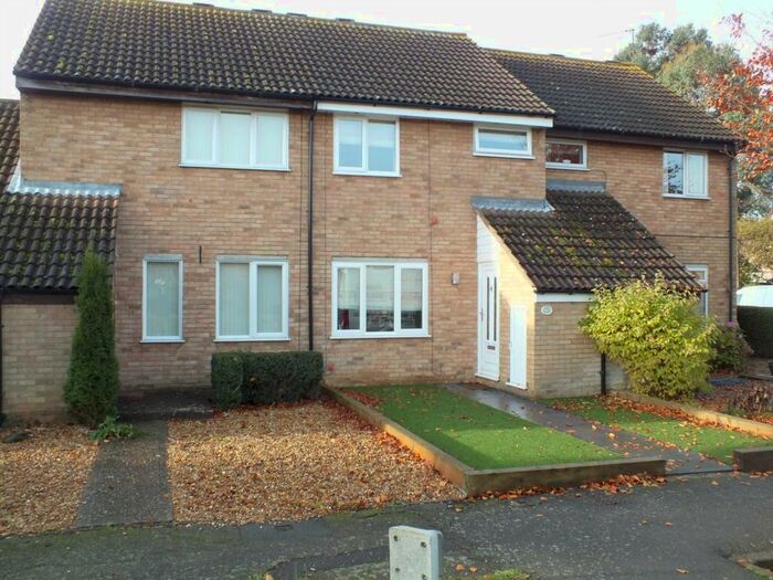 3 Bedroom Terraced House To Rent In Edinburgh Drive, St Ives, PE27