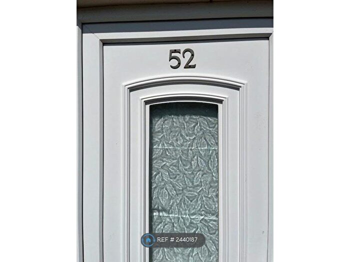 2 Bedroom Flat To Rent In Grace Road, Leicester, LE2