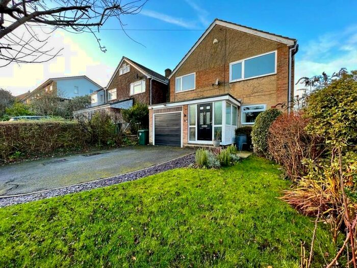 4 Bedroom Detached House To Rent In Victoria Avenue, Ilkley, LS29