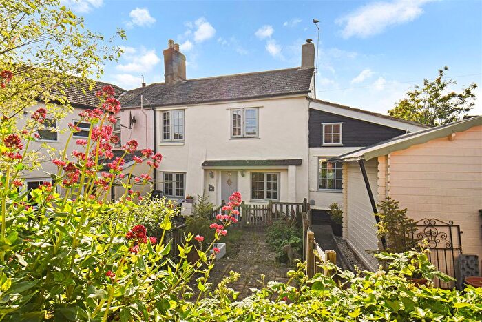 2 Bedroom Cottage For Sale In New Street, Cullompton, EX15