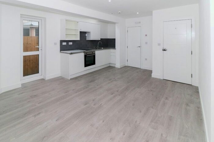 Studio To Rent In Canterbury Road, Croydon CR0