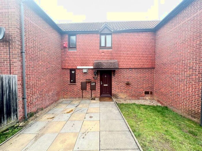 2 Bedroom Terraced House To Rent In Robertson Close, Shenley Church End, Milton Keynes, MK5
