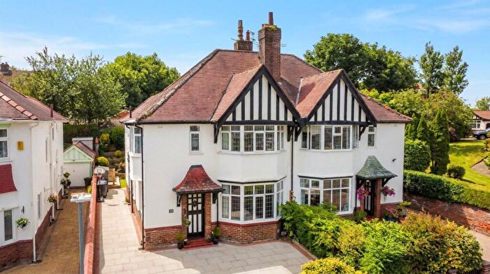 4 Bedroom Semi-Detached House For Sale In Beach Priory Gardens, Birkdale, Southport, PR8