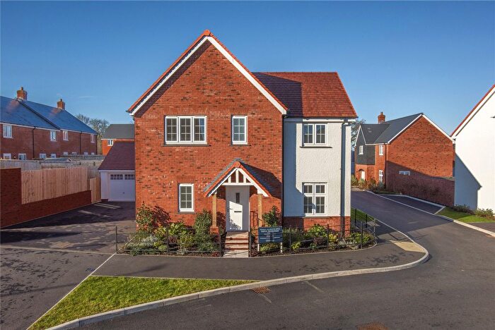 4 Bedroom Detached House For Sale In Clist Way, Hemyock, Uffculme, Devon, EX15