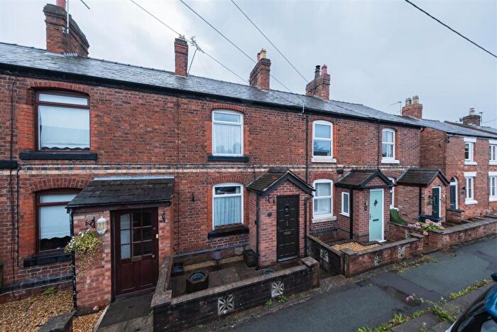 2 Bedroom Terraced House For Sale In Eaton Road, Tarporley, CW6