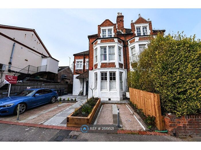 1 Bedroom Maisonette To Rent In Kings Road, London, SW19
