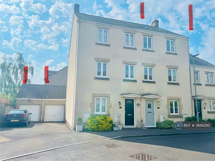 4 Bedroom Terraced House To Rent In Wallington Way, Frome, BA11