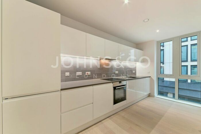 1 Bedroom Flat To Rent In Flagship House, Royal Wharf, London, E16