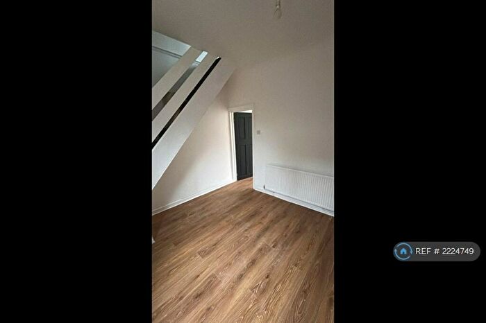 2 Bedroom Terraced House To Rent In Newling Street, Birkenhead, CH41
