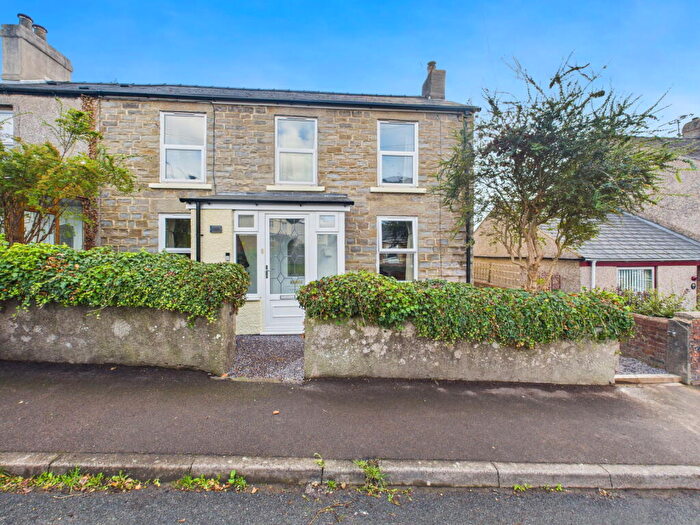 3 Bedroom Semi-Detached House For Sale In Flaxley Street, Cinderford, GL14