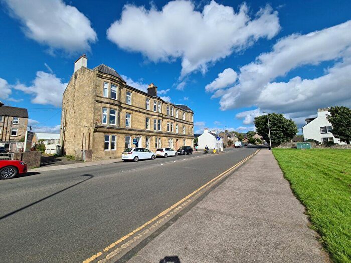 2 Bedroom Flat To Rent In Let – Flat /, East Clyde Street, Helensburgh, G84