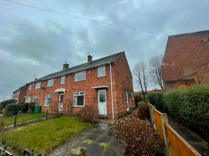 3 Bedroom Semi-Detached House To Rent In Mildenhall Crescent, Arnold, Nottingham, NG5