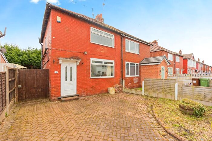 3 Bedroom Semi-Detached House For Sale In Harrogate Road, Stockport, Greater Manchester, SK5