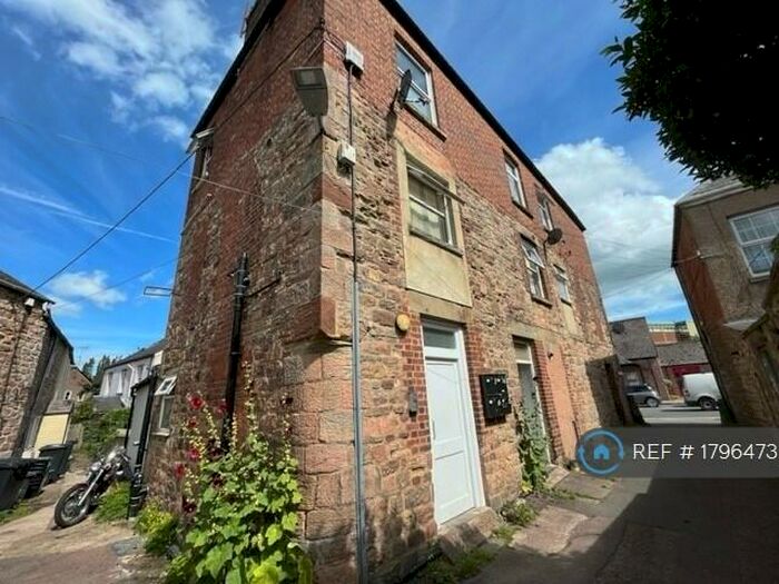 2 Bedroom Flat To Rent In High Street, Mitcheldean, GL17