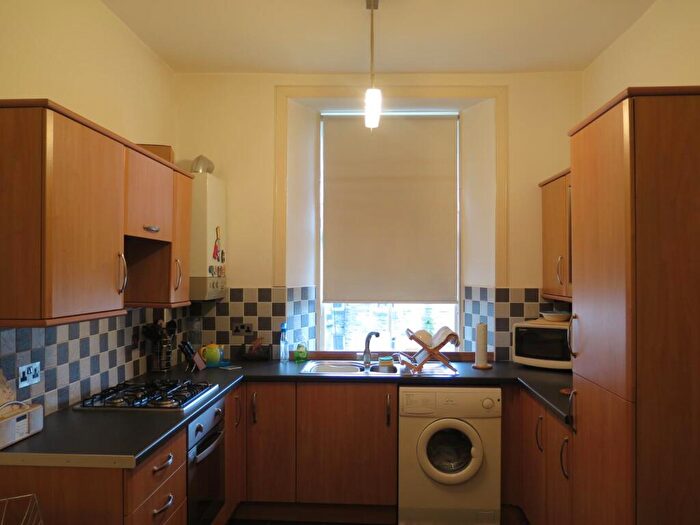 1 Bedroom Flat To Rent In Dalgety Street, EH7