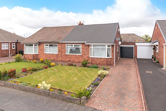 2 Bedroom Bungalow For Sale In Roachburn Road, Newcastle Upon Tyne, Tyne And Wear, NE5