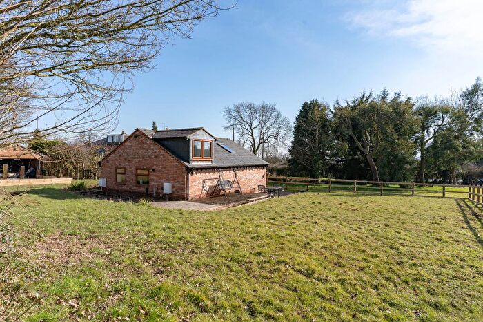 1 Bedroom Bungalow For Sale In Greenfield Cottages, Scarfield Hill, Alvechurch, B48