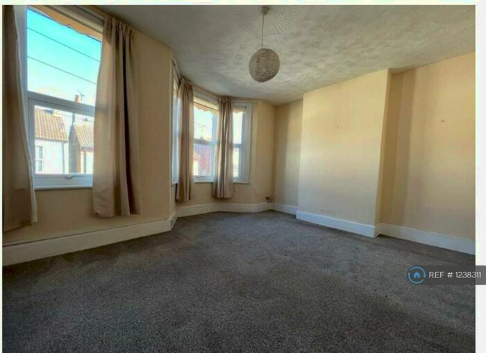 1 Bedroom Flat To Rent In Pleasant Road, Southend-On-Sea, SS1