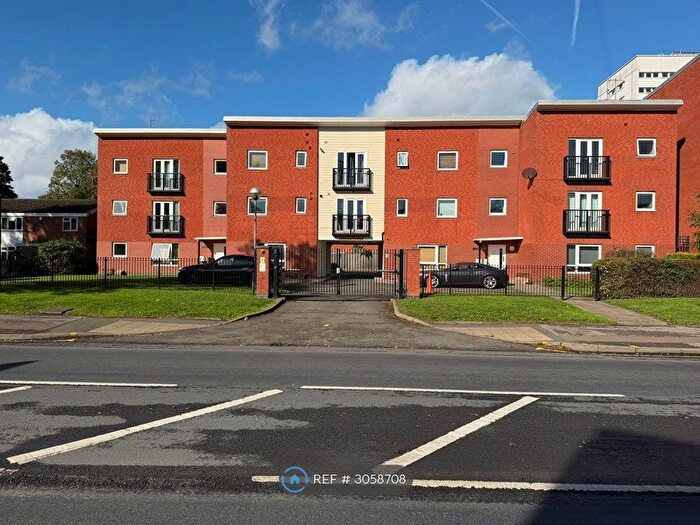 1 Bedroom Flat To Rent In Priory Court, Birmingham, B5
