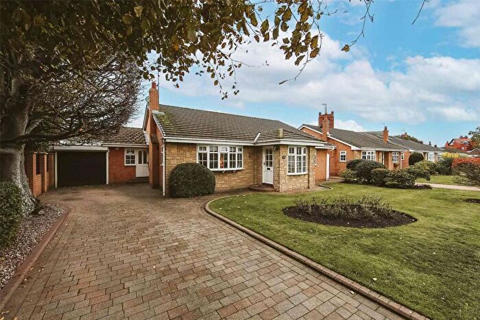 3 Bedroom Bungalow For Sale In The Lawns, Southport, Merseyside, PR9