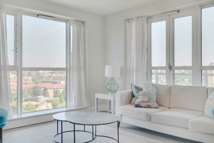 2 Bedroom Apartment To Rent In Westferry Circus, E14