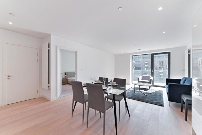 1 Bedroom Flat To Rent In Fairwater House, Royal Wharf, London, E16