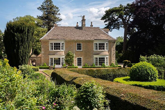 7 Bedroom Country House For Sale In Rissington Road, Bourton-On-The-Water, GL54