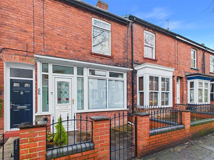 3 Bedroom Terraced House For Sale In Westbourne Grove, Hessle, HU13