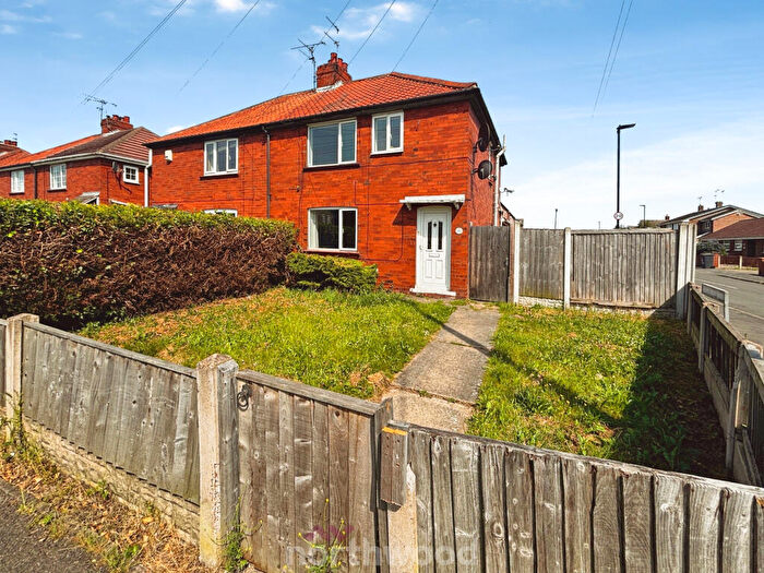 3 Bedroom Semi-Detached House For Sale In Crookesbroom Lane, Hatfield, Doncaster, DN7