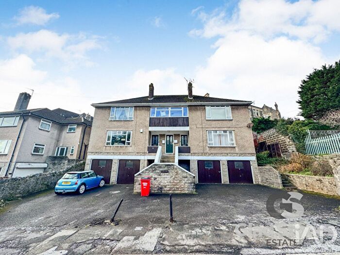 2 Bedroom Flat For Sale In Arundell Road, Weston-Super-Mare, BS23