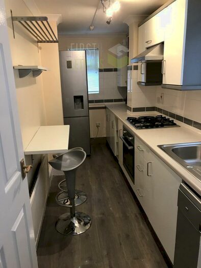 2 Bedroom Flat To Rent In Alexandra Road, Leicester, LE2