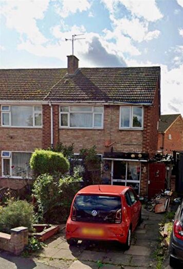 3 Bedroom Semi Detached House To Rent In Ringwood Highway, Coventry, CV2