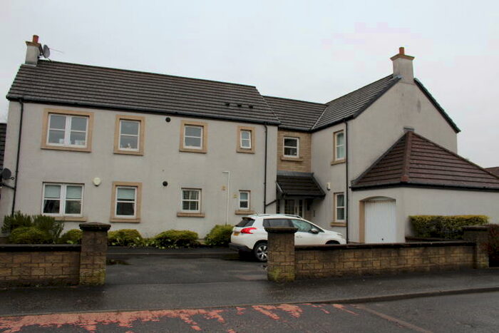 2 Bedroom Ground Flat To Rent In Kirklands Renfrew, PA4