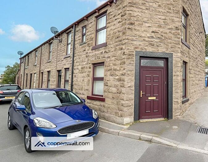 2 Bedroom End Of Terrace House For Sale In Edgeside Lane, Waterfoot, Rossendale, BB4