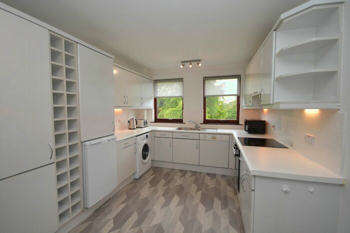 3 Bedroom Flat To Rent In Stratherrick Park, Inverness, Inverness, IV2