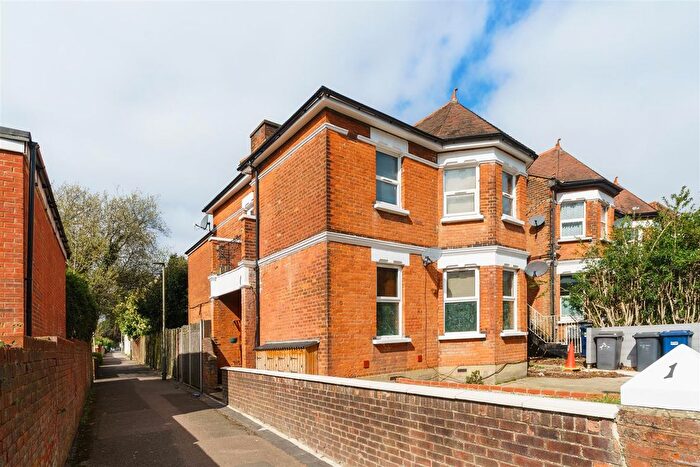 1 Bedroom Flat To Rent In Sunny Gardens Road, Hendon, London, NW4