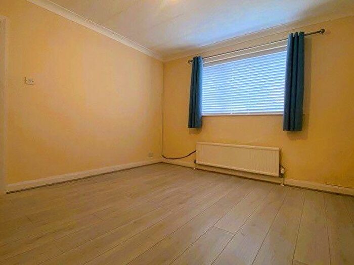 1 Bedroom Flat To Rent In Vale Road, Lancaster, LA1