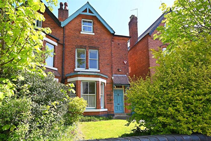 4 Bedroom Semi Detached House For Sale In Clarendon Road, Edgbaston, Birmingham, B16