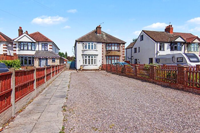 3 Bedroom Semi Detached House For Sale In Gipsy Lane, Nuneaton, CV11