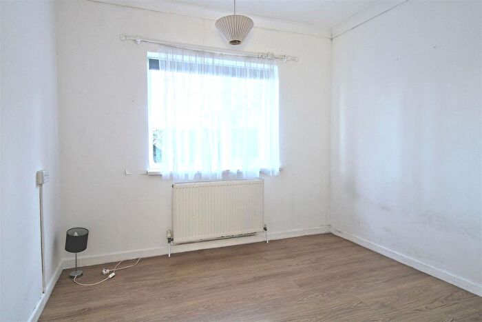 2 Bedroom Semi-Detached Bungalow For Sale In Kettlewell Lane, King's Lynn, PE30