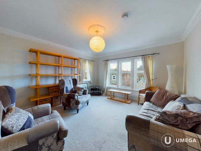 3 Bedroom Flat To Rent In Upper Gray Street, Newington, Edinburgh, EH9