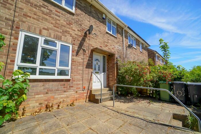 3 Bedroom Terraced House To Rent In Heights Way, Armley, Leeds, LS12