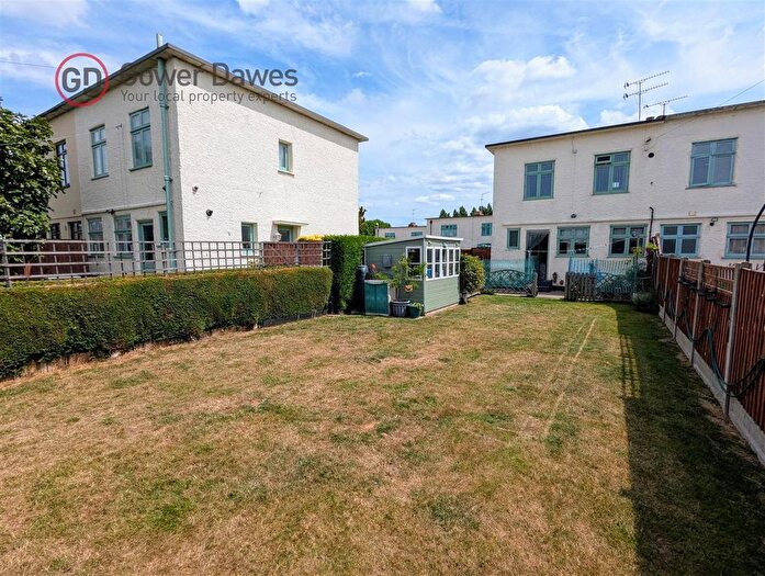 3 Bedroom Semi-Detached House For Sale In Bata Avenue, East Tilbury, RM18