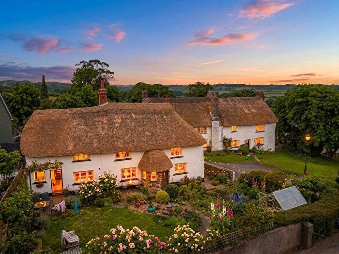 3 Bedroom Link Detached House For Sale In Iddesleigh, Winkleigh, Devon, EX19